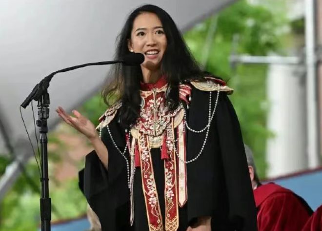 翻车：她所谓的励志经历越扒越讽刺开元棋牌硬凹寒门人设的哈佛蒋小姐(图15)